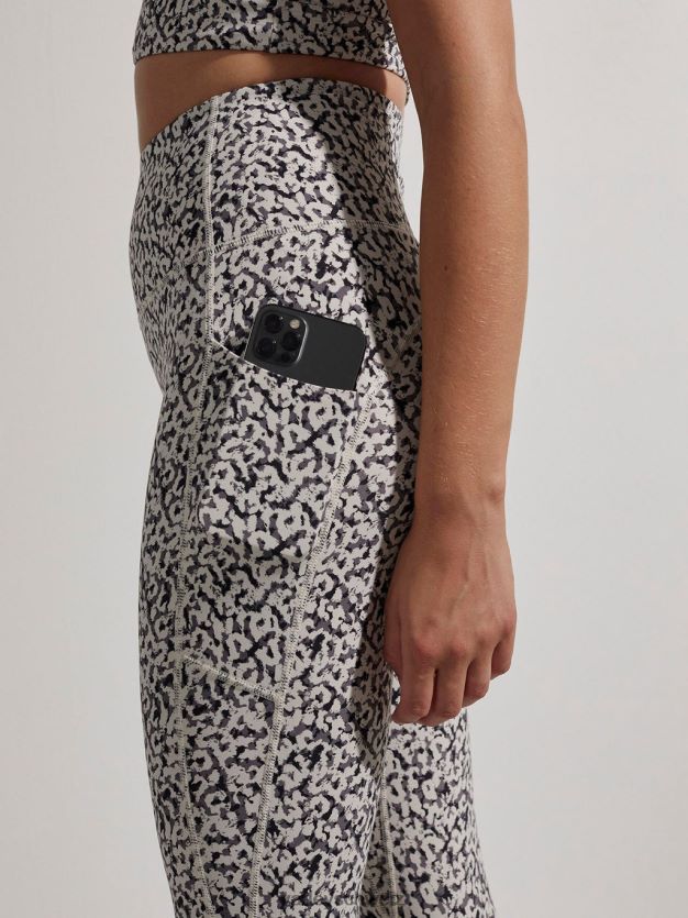 Bekleidung Birkenmischung Gepard Frauen Varley Los geht\'s, Taschenleggings 25\" 2.0 8J4JZN317